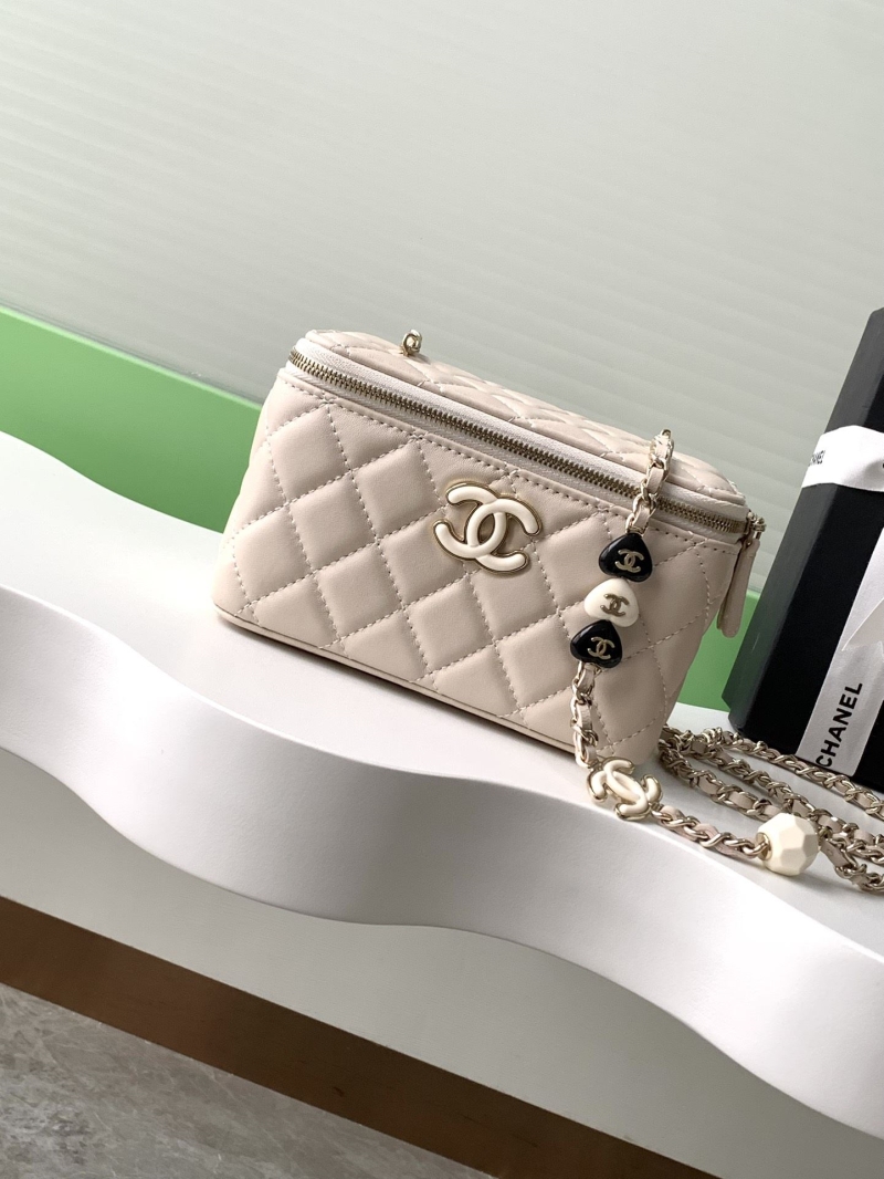 Ch**el cosmetic bags